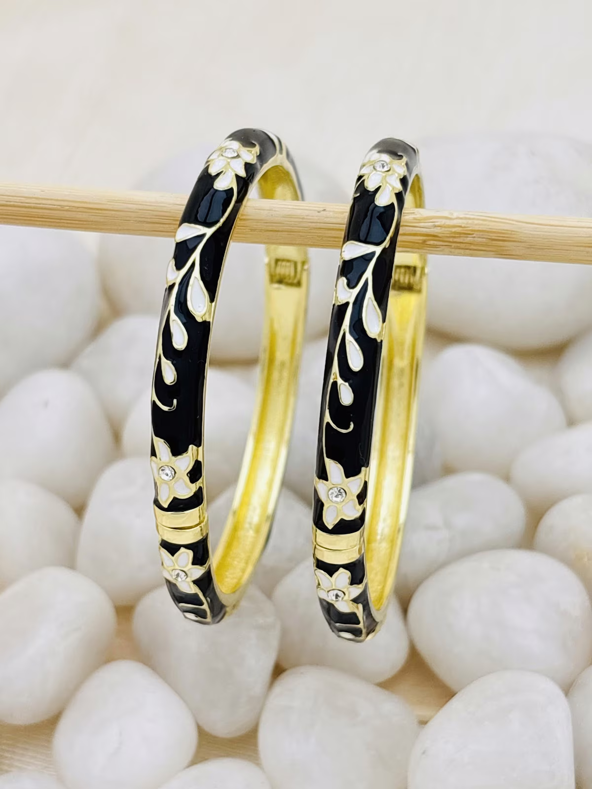 Classic Meenakari Kada – Black