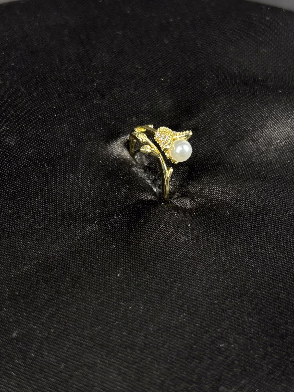 Pearl Butterfly Ring
