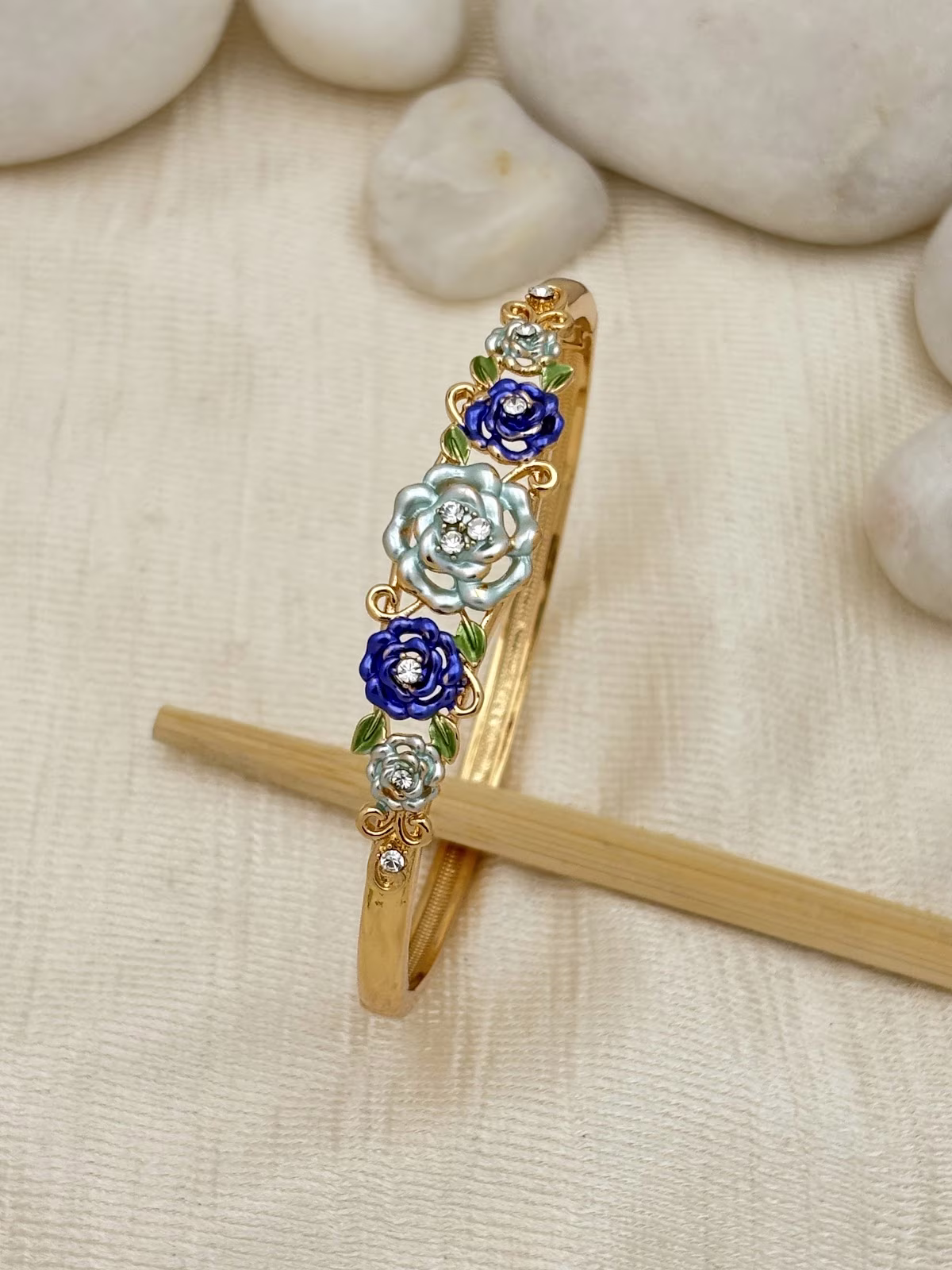 Rose Bouquet Bracelet