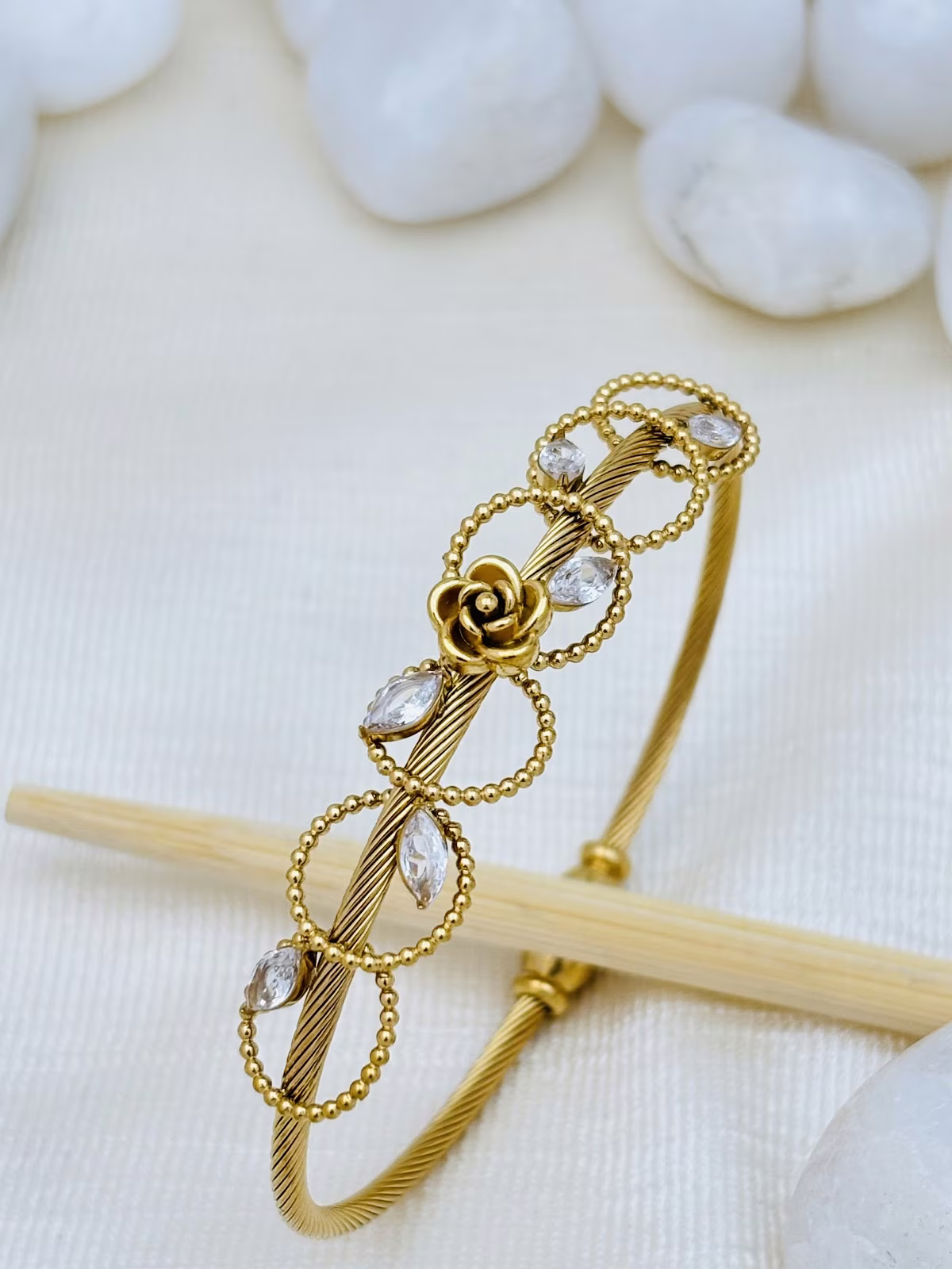 Rose Loop Bracelet