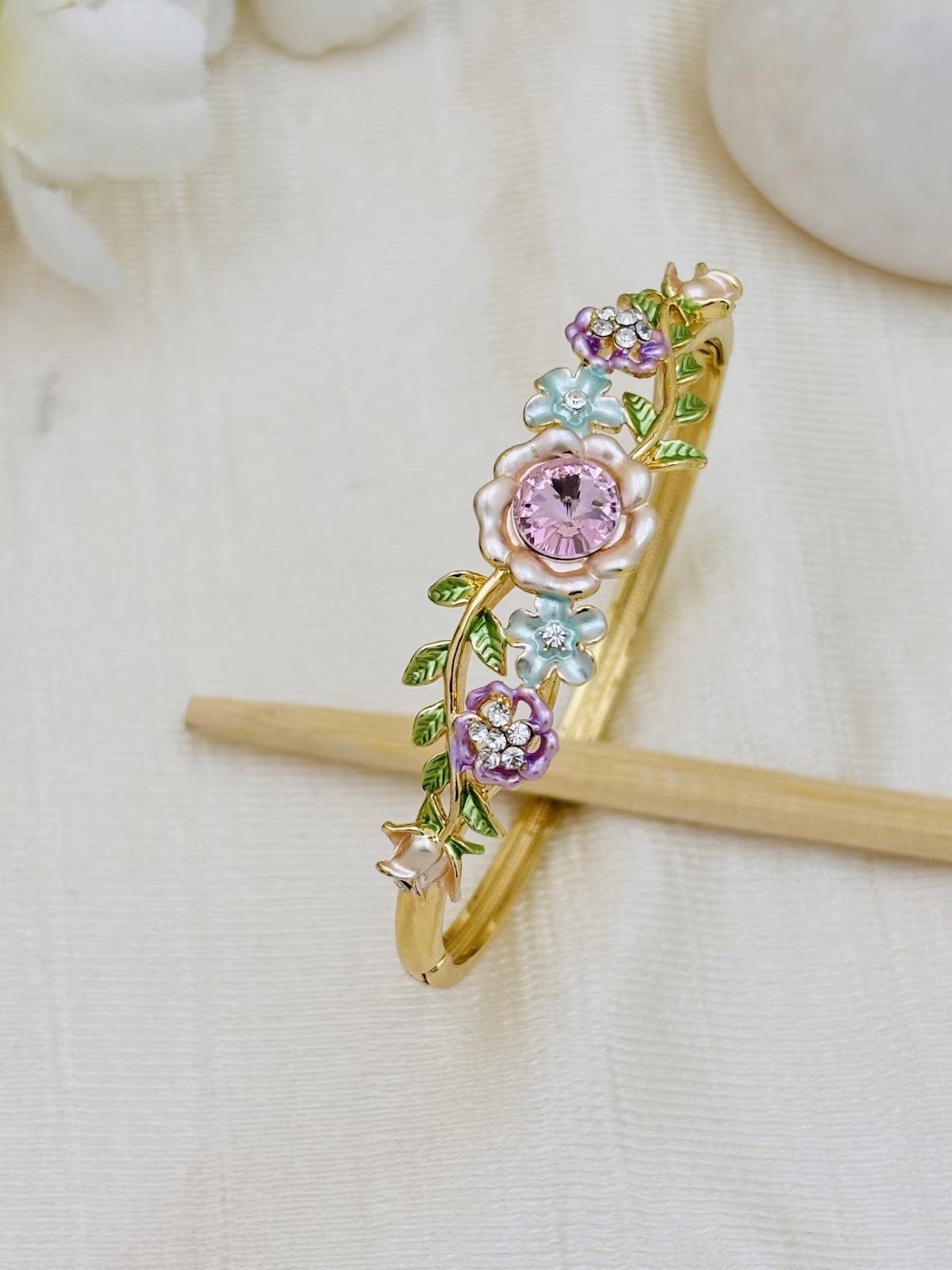 Crystal Bloom Bracelet – Pink