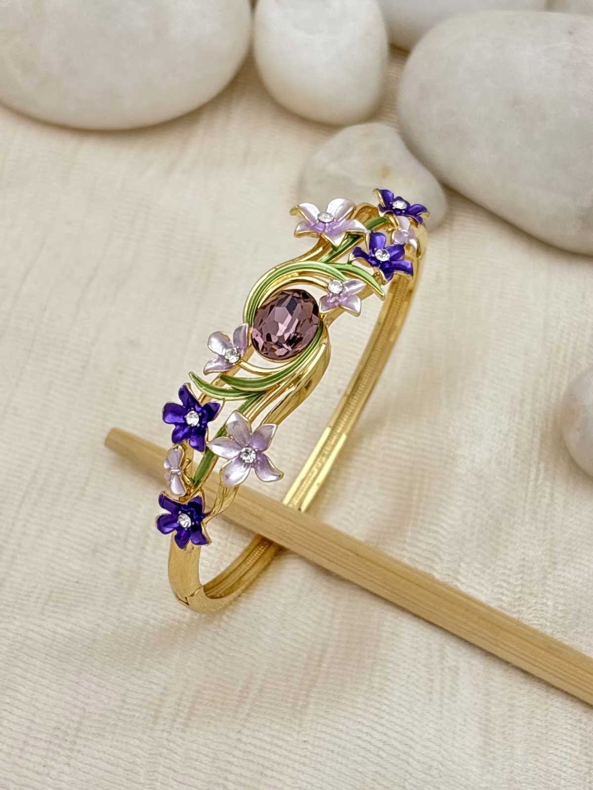 Swirl Gem Bracelet – Purple
