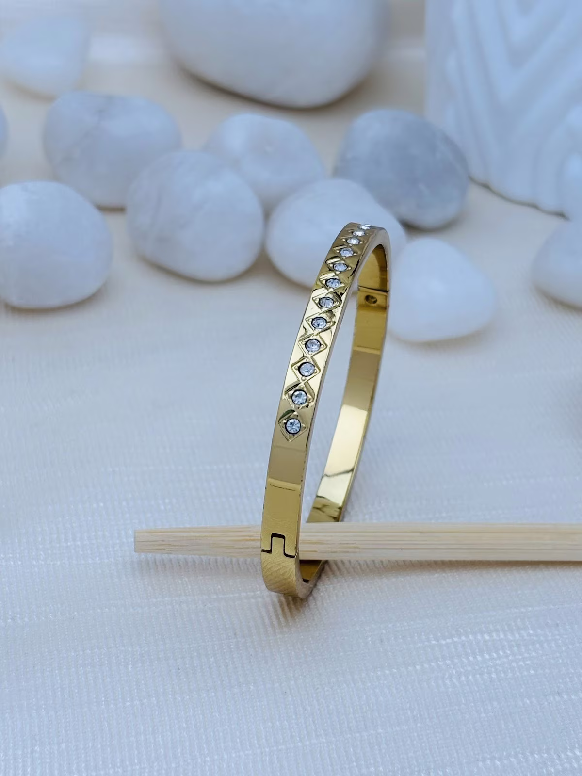 Diamond Crest Kada