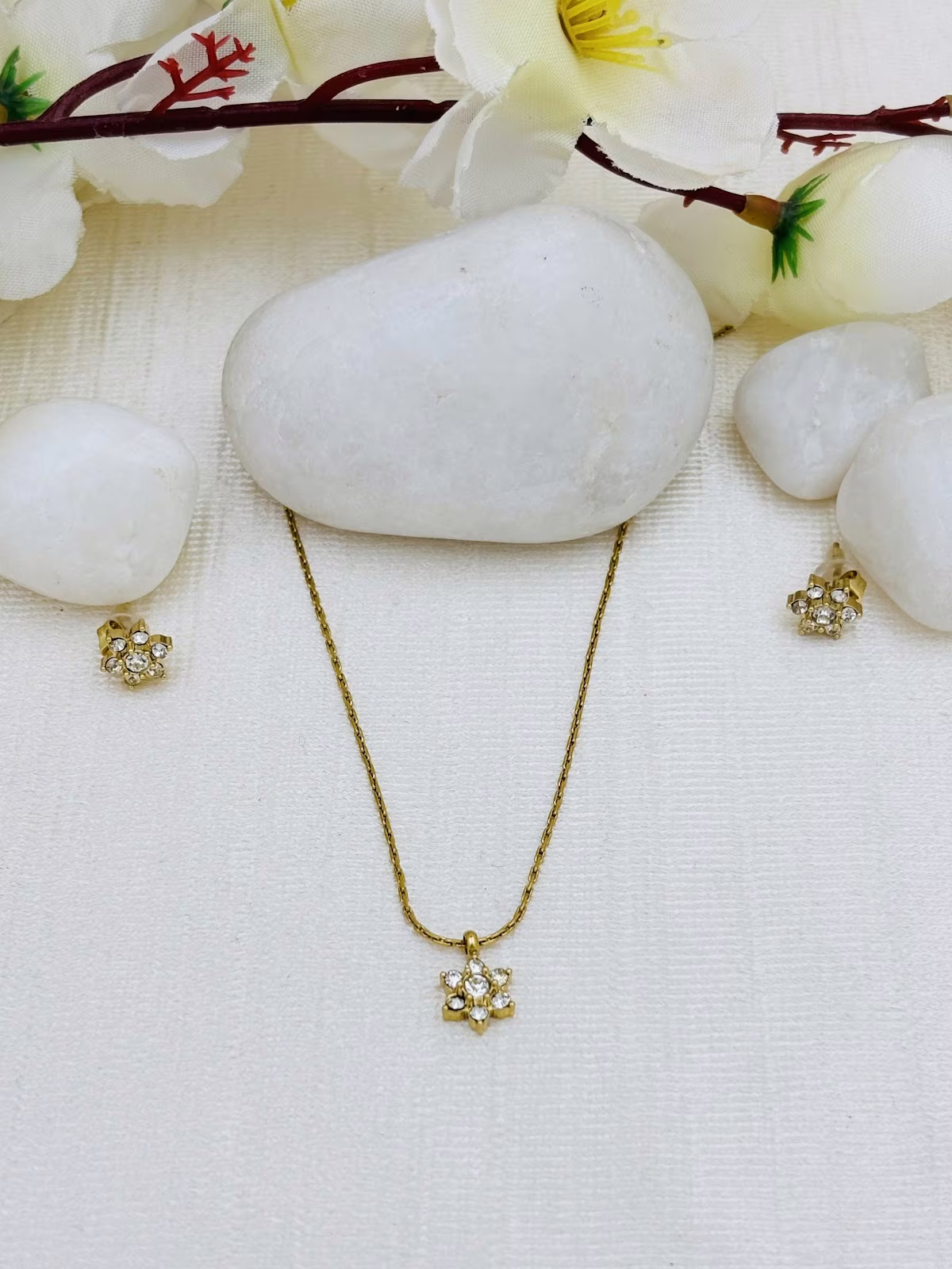 Blossom Pendant Set
