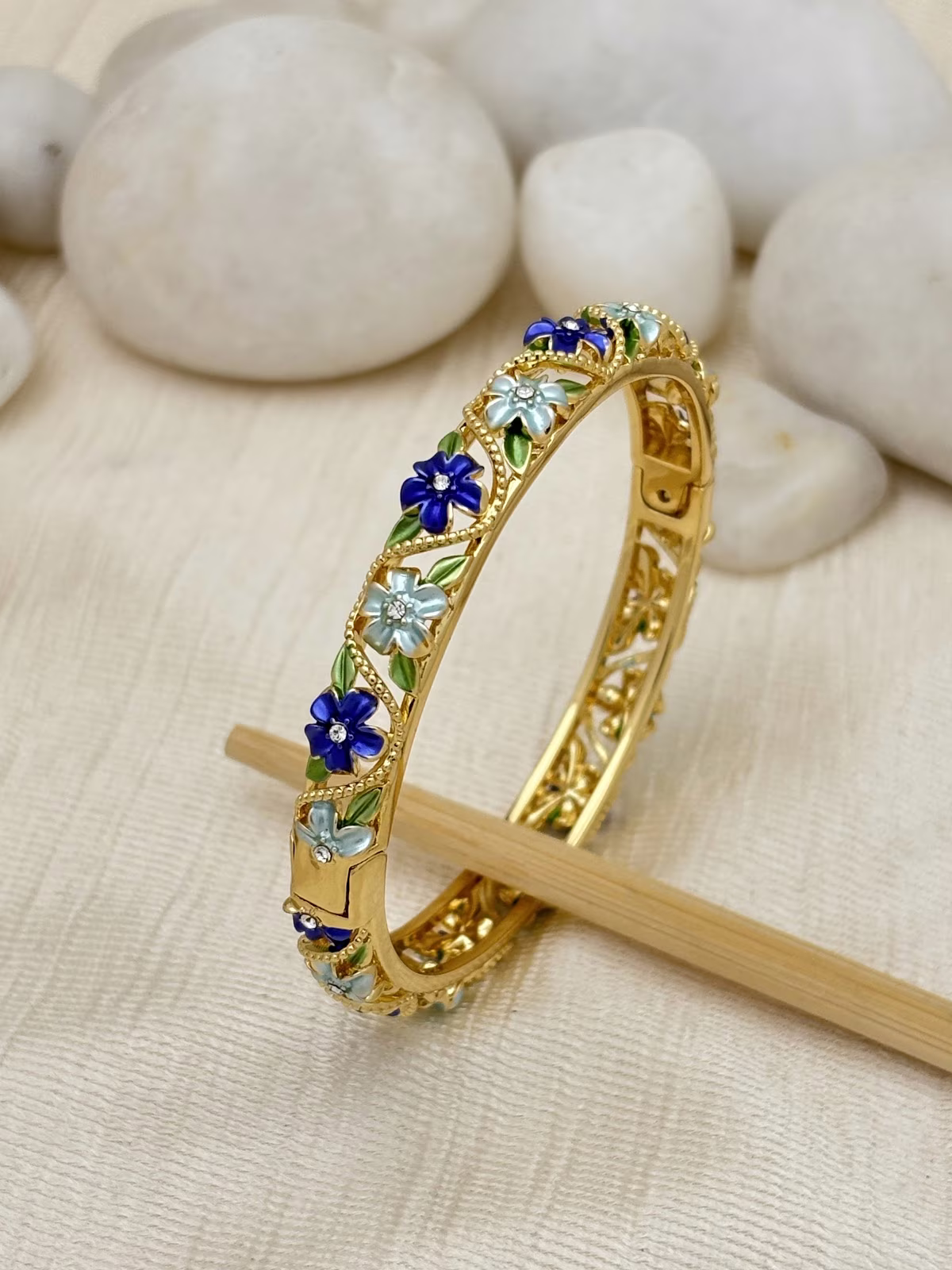Regal Vine Bracelet – Blue