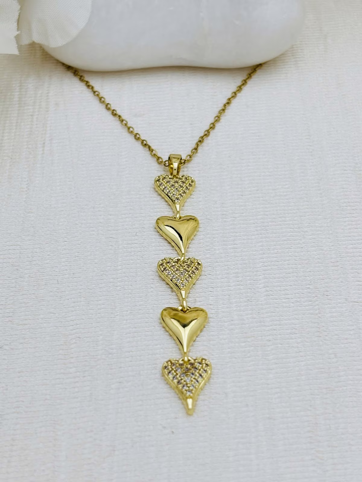 Cascading Heart Line