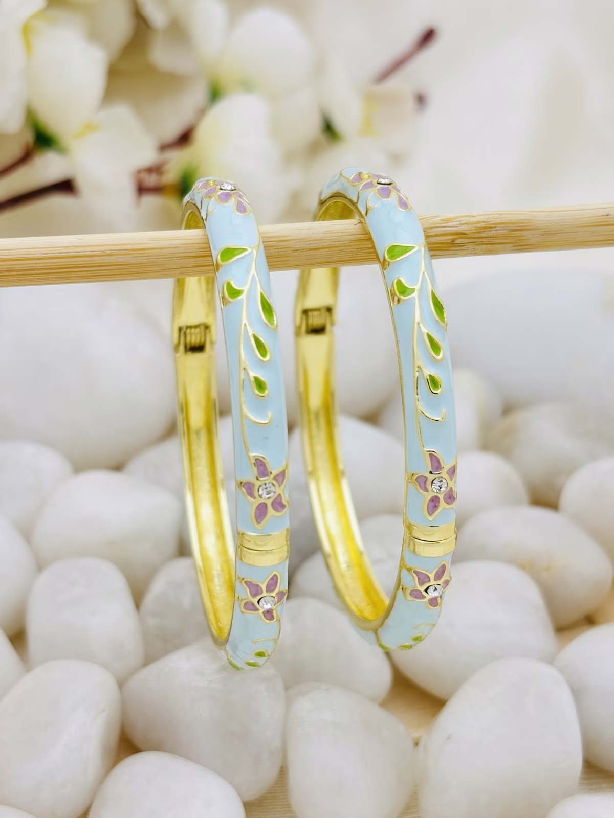 Pastel Meenakari Kada