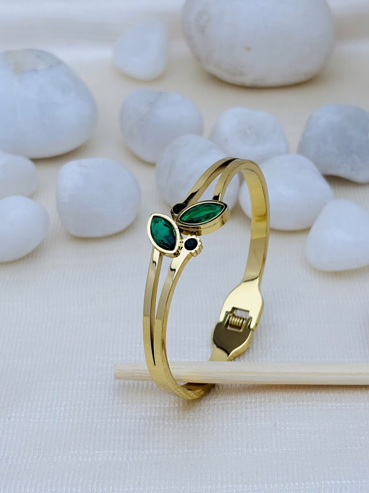 Marquise Leaf Kada