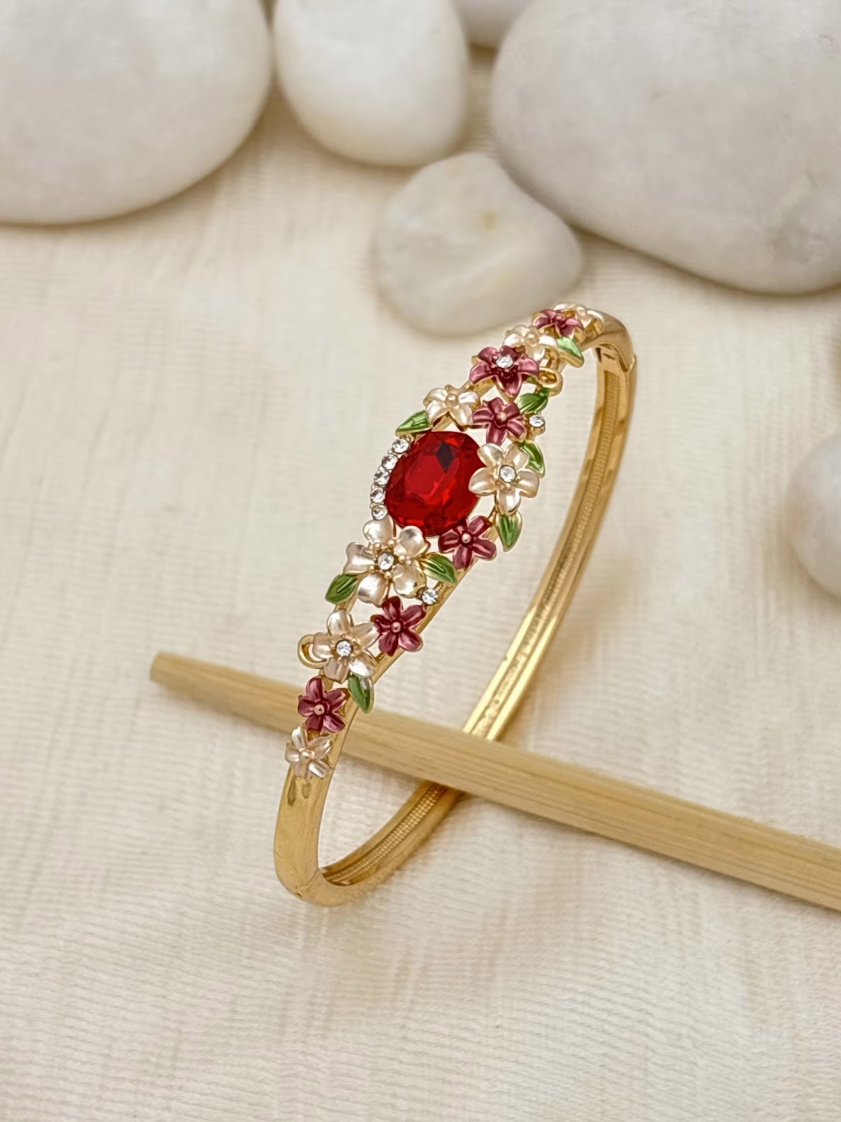 Jewel Cluster Bracelet – Red