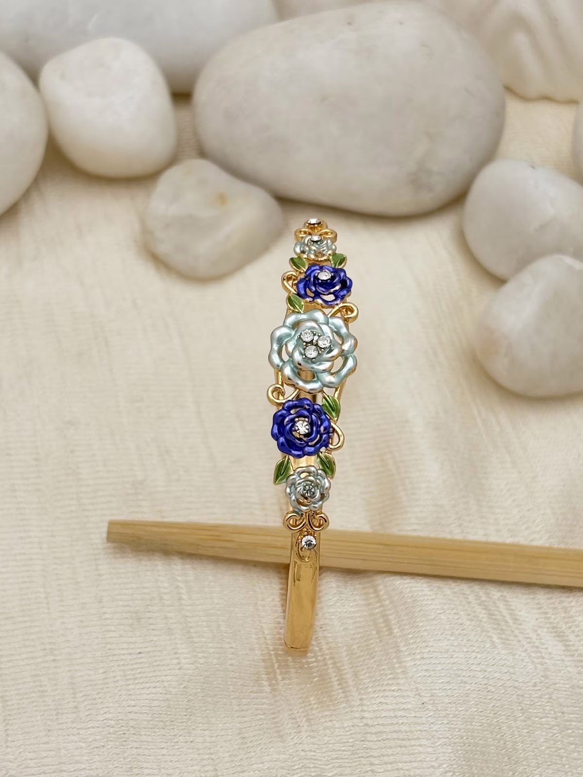 Rose Bouquet Bracelet