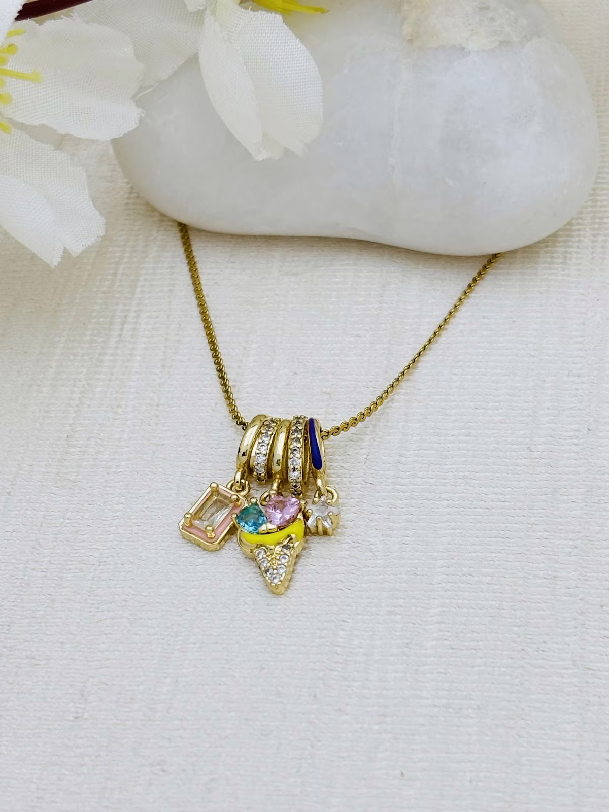 Color Pop Charms