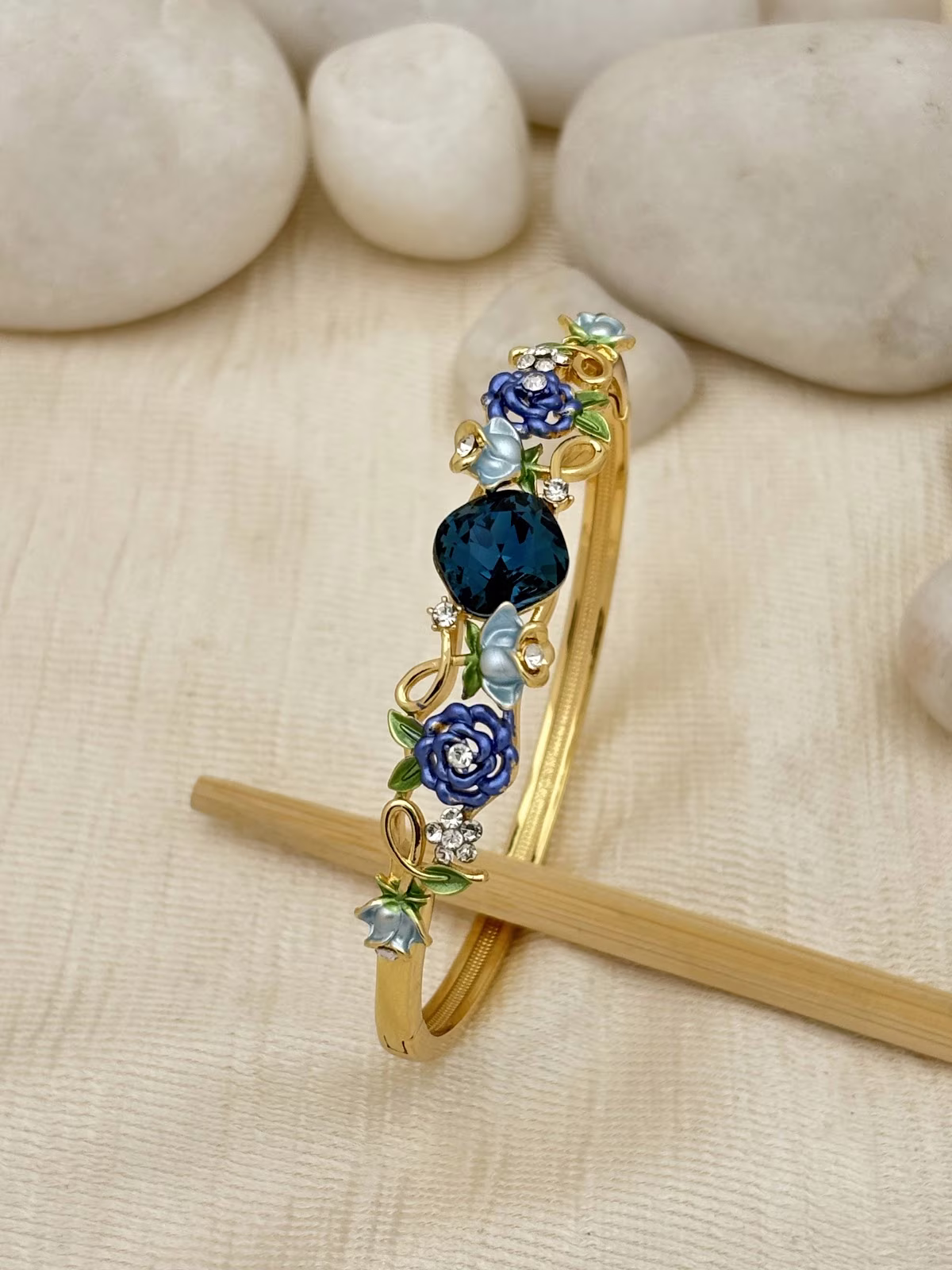 Gem Rose Bracelet – Blue