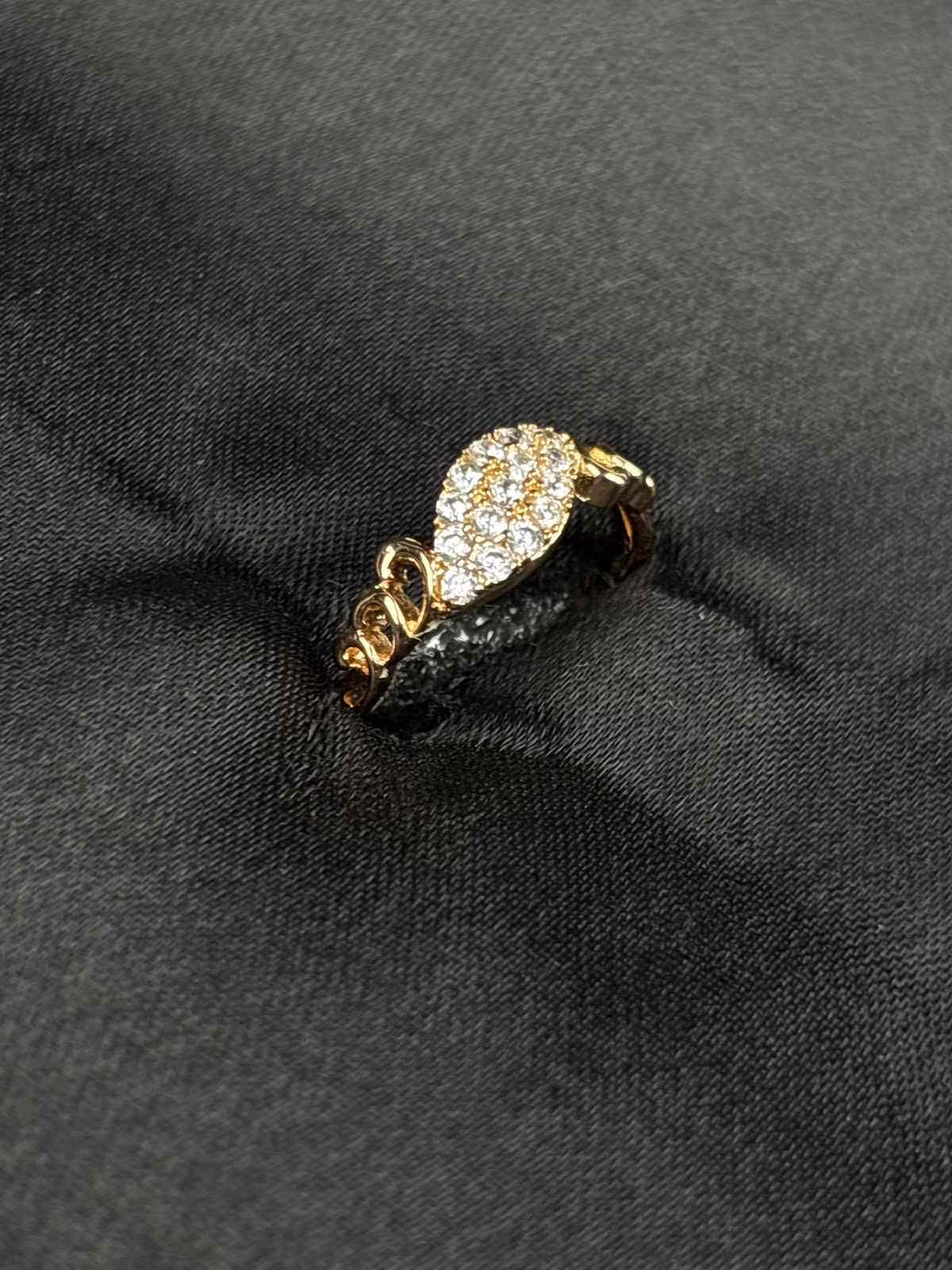 Teardrop Radiance Ring