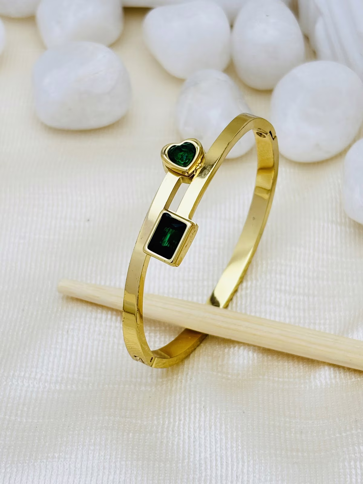 Dual Gem Kada
