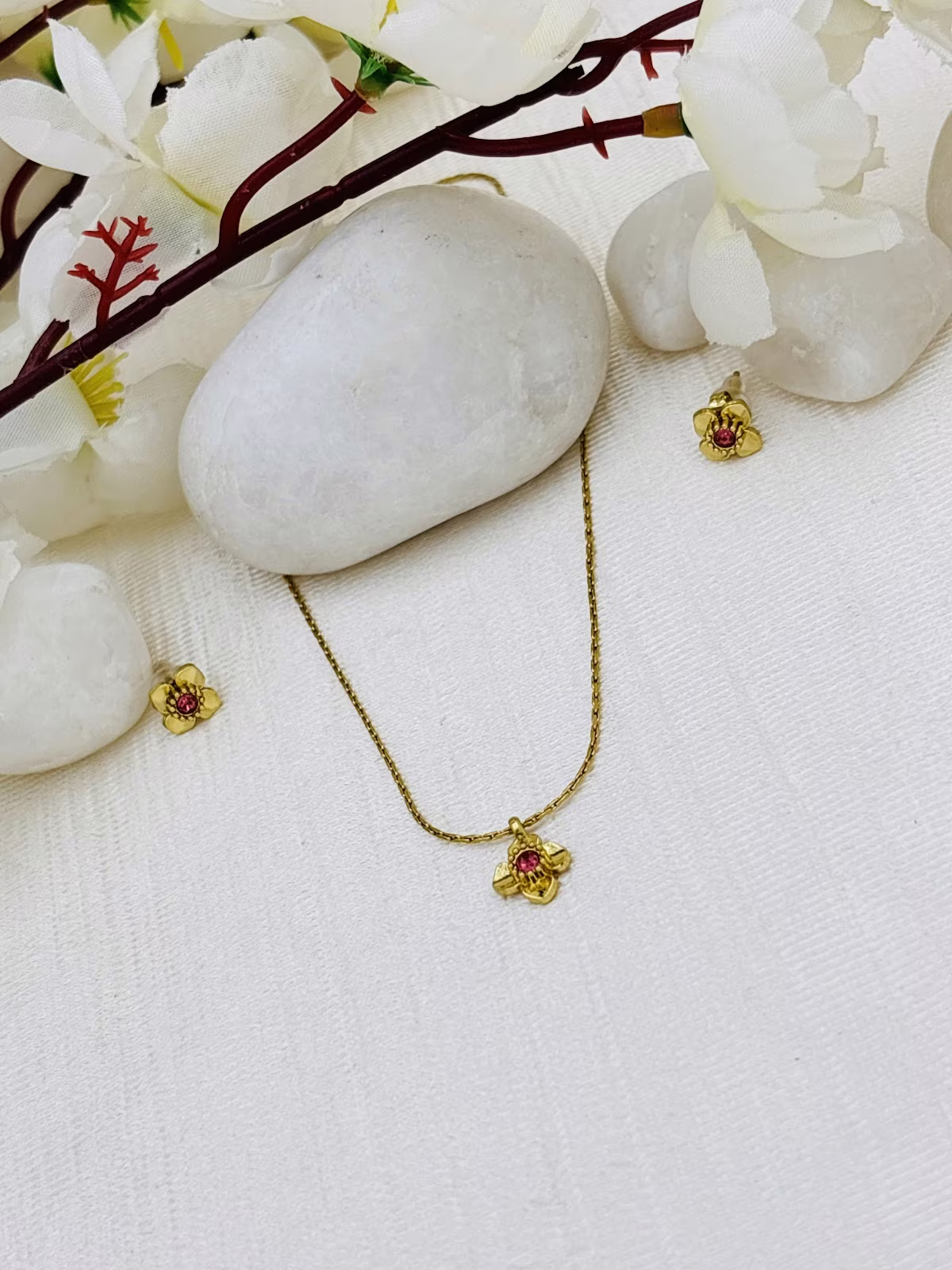 Clover Pendant Set – Magenta Pink