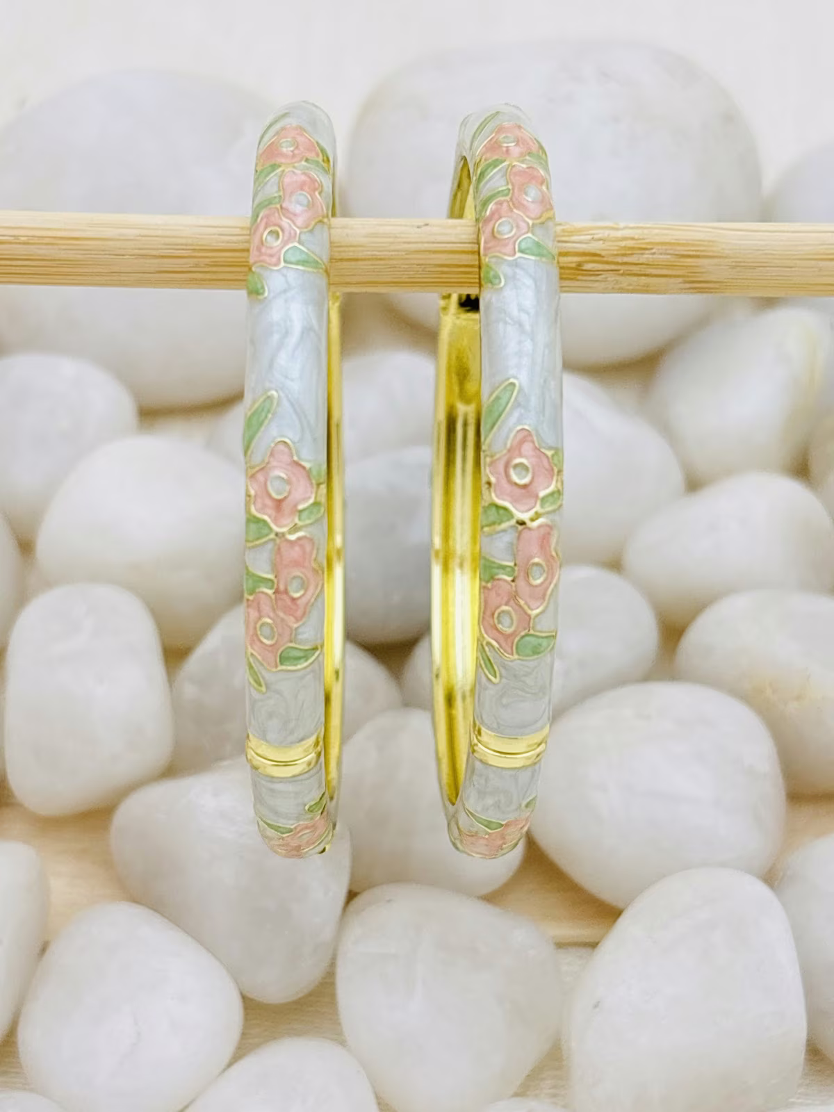Petal Meenakari Kada