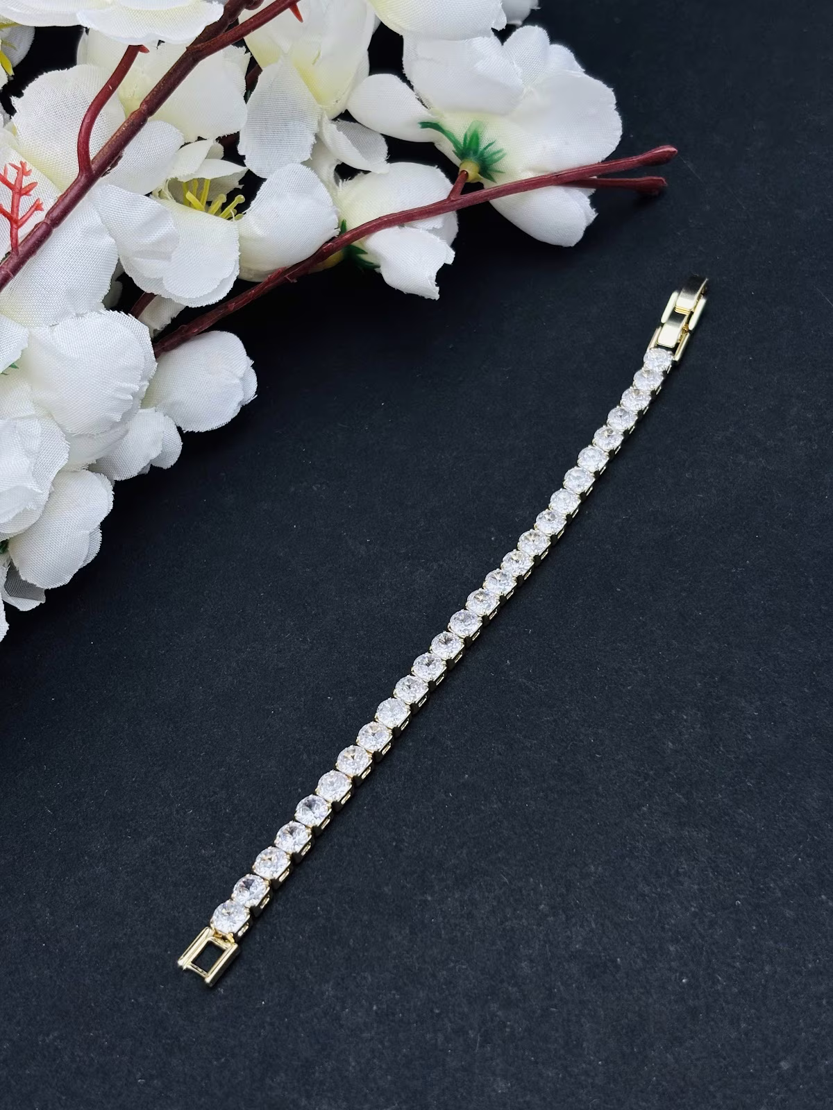 Single Row Bracelet