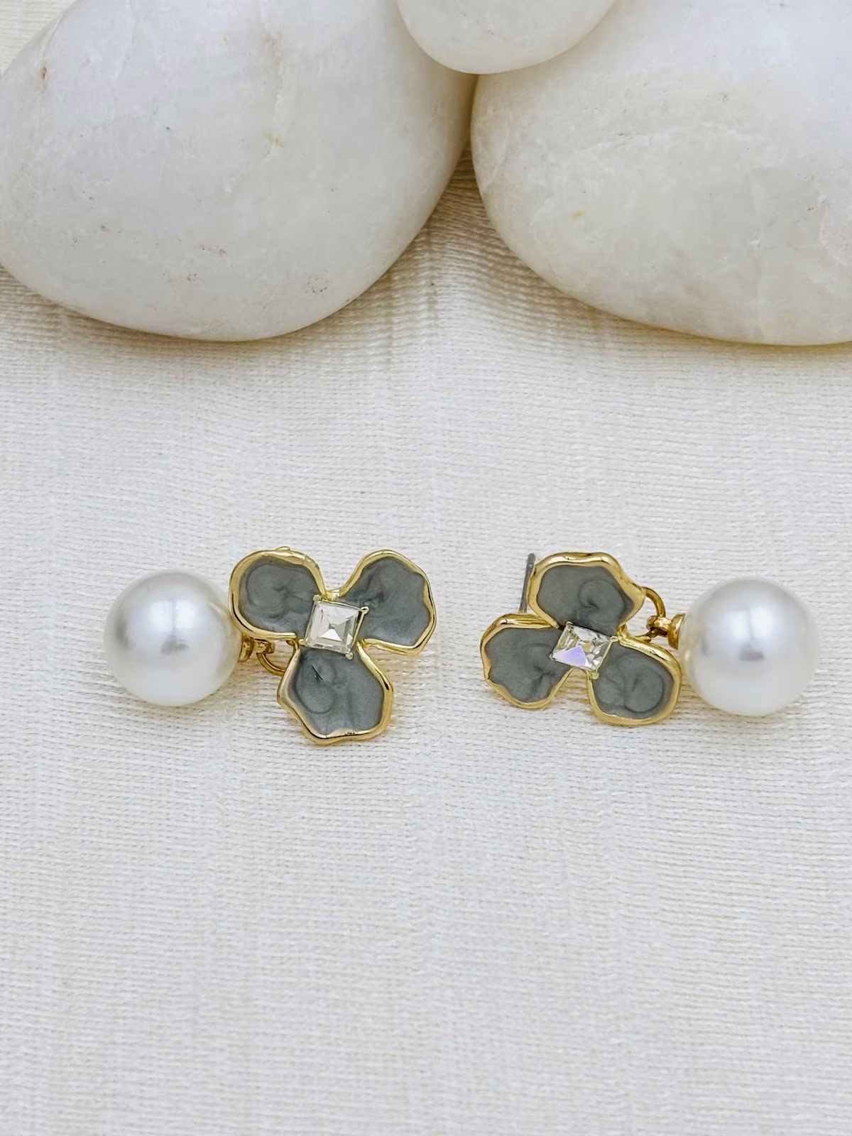 Pearl Enamel Studs – Grey
