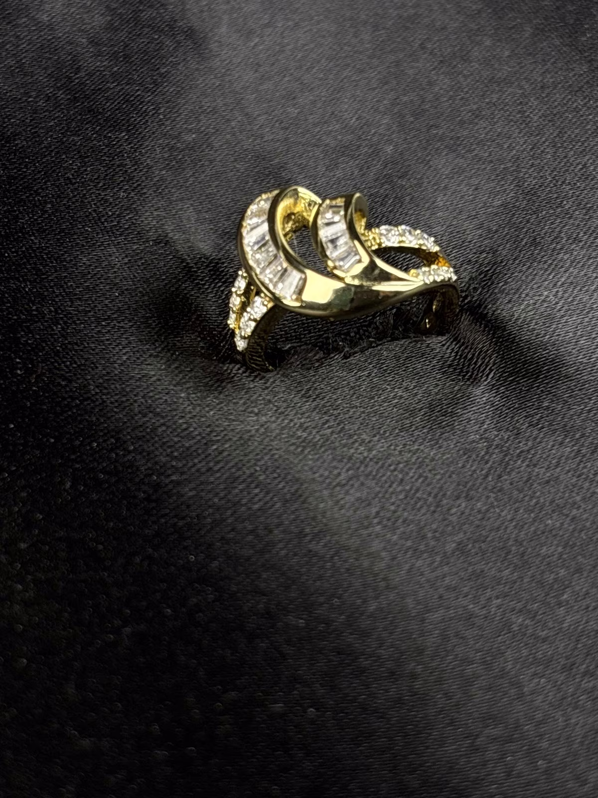 Regal Halo Ring