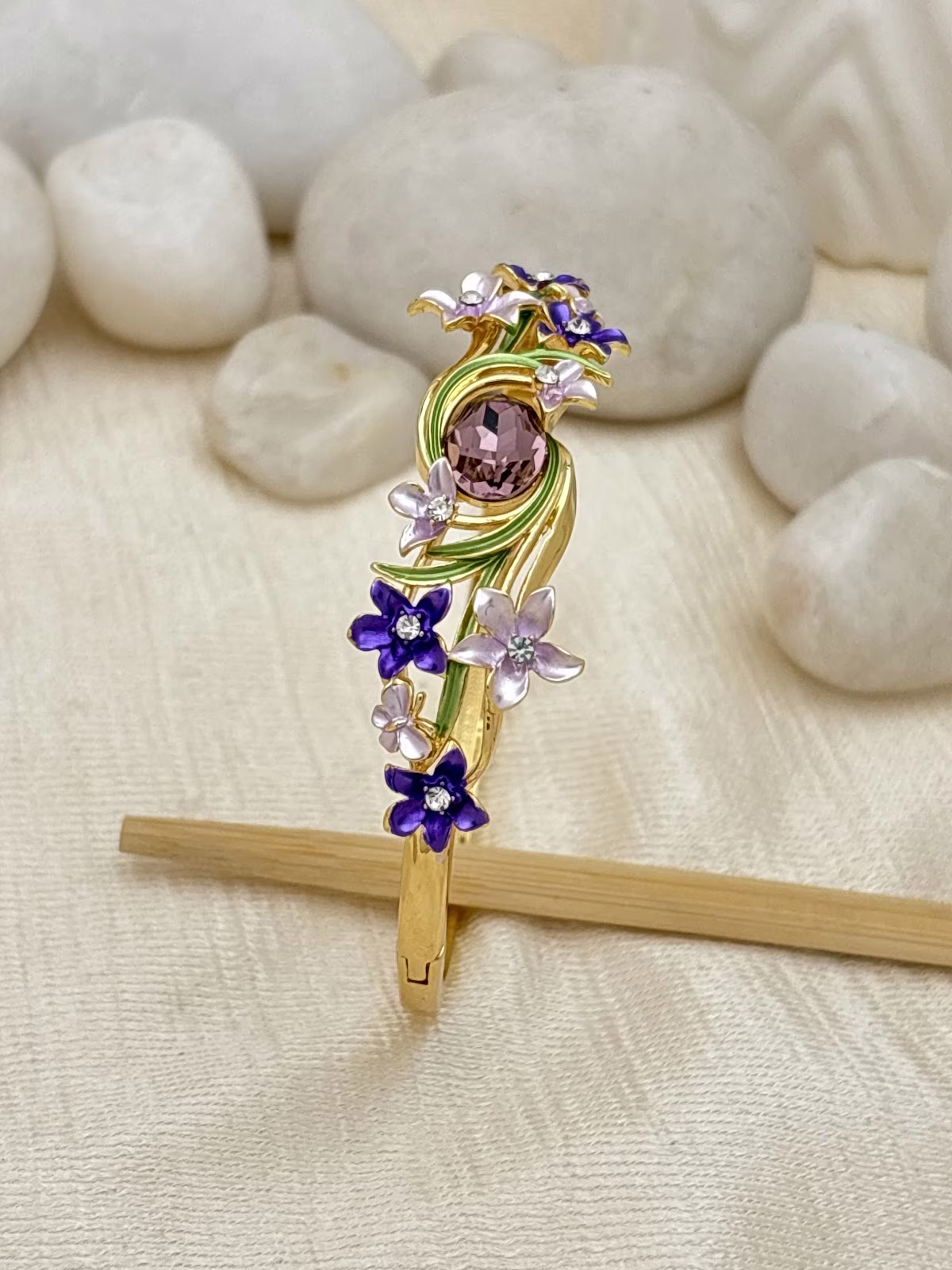 Swirl Gem Bracelet – Purple