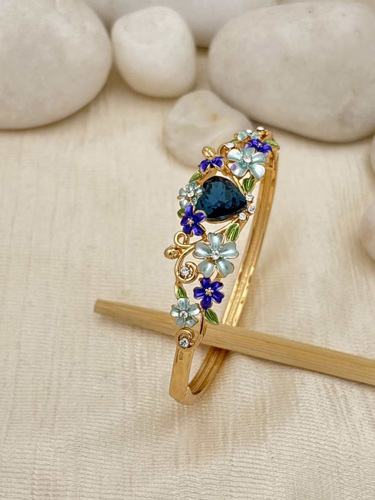 Floral Gem Bracelet – Blue