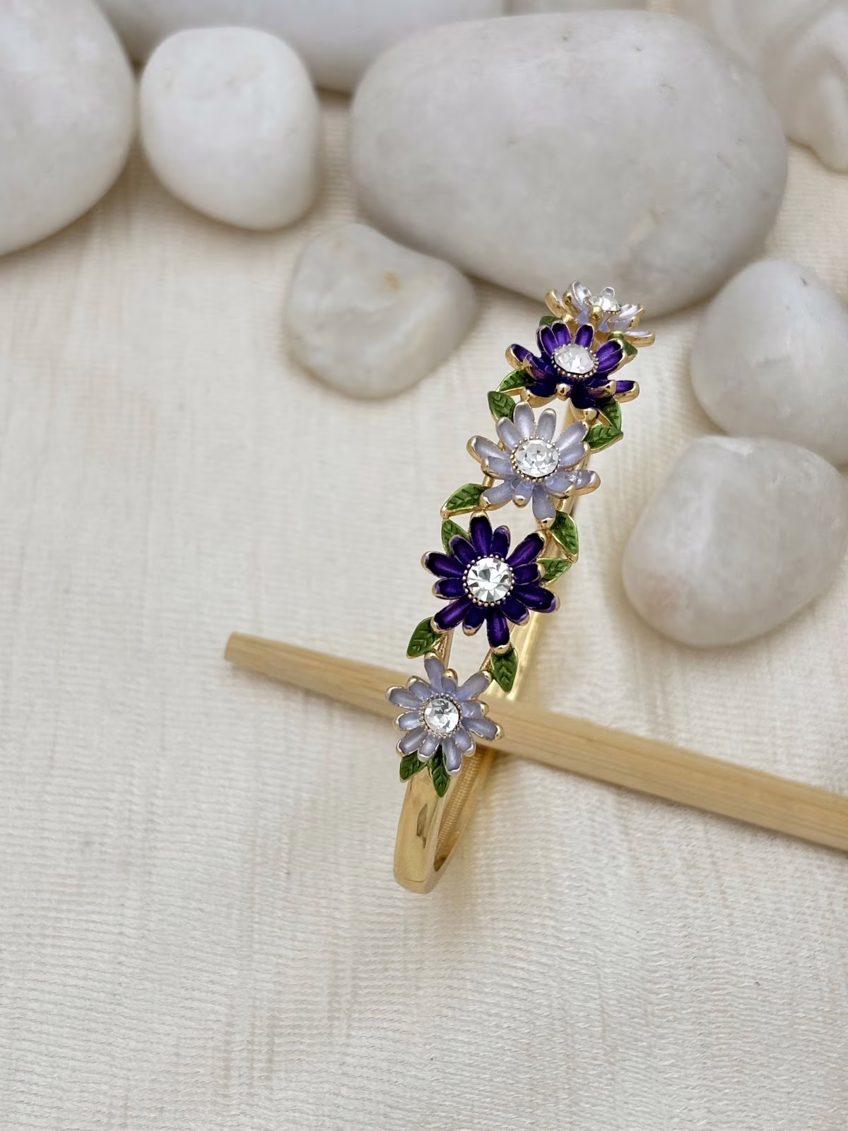 Trinity Bloom Bracelet – Purple