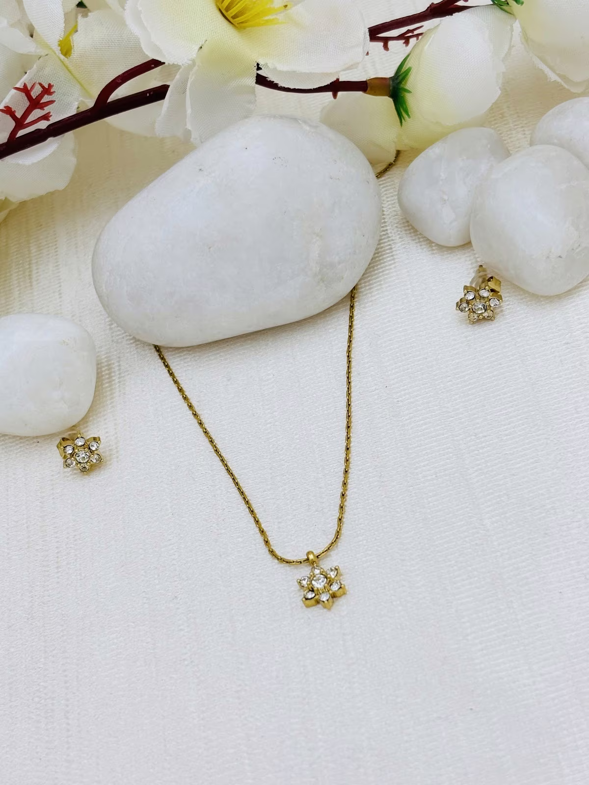 Blossom Pendant Set