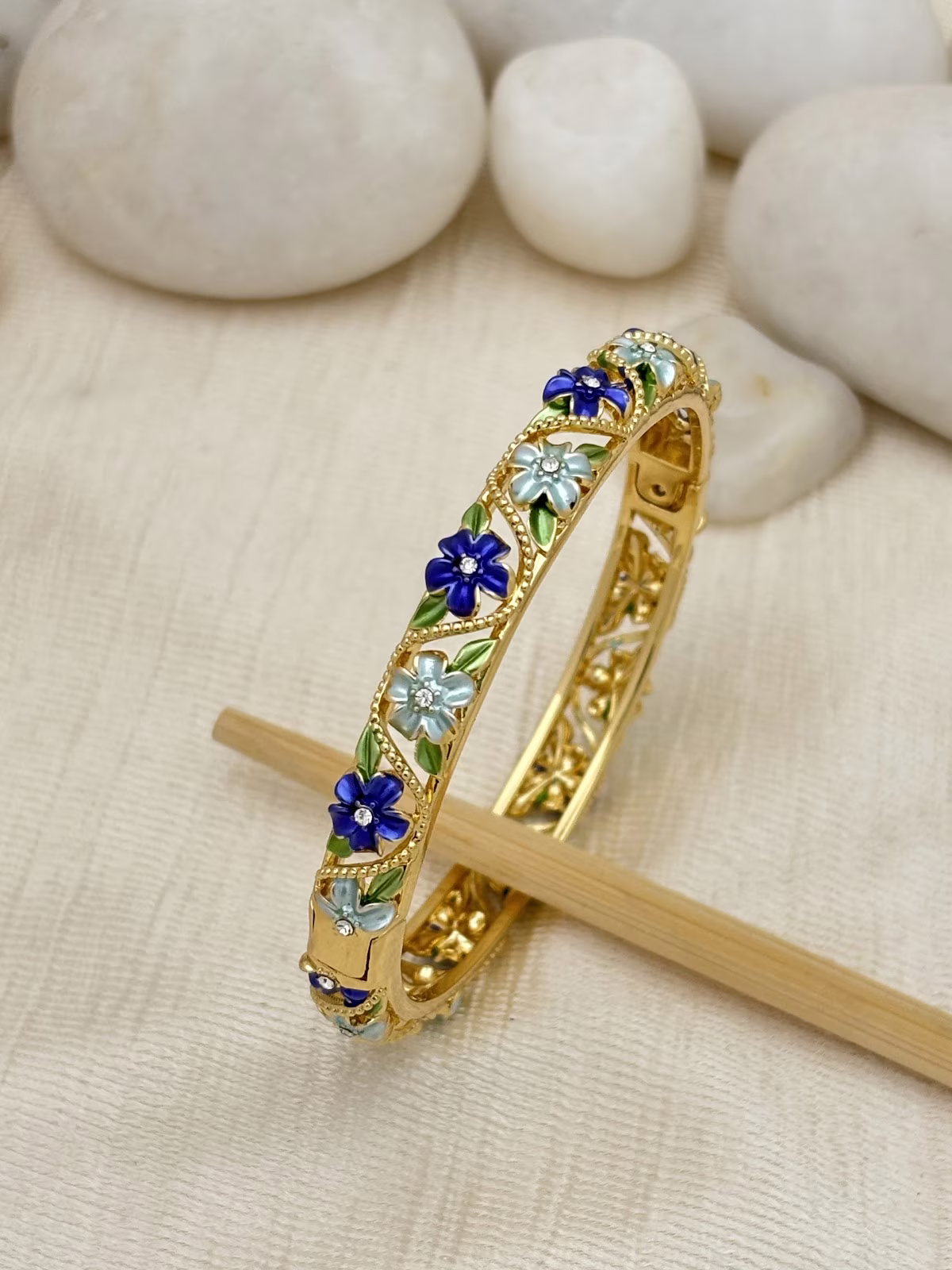 Regal Vine Bracelet – Blue