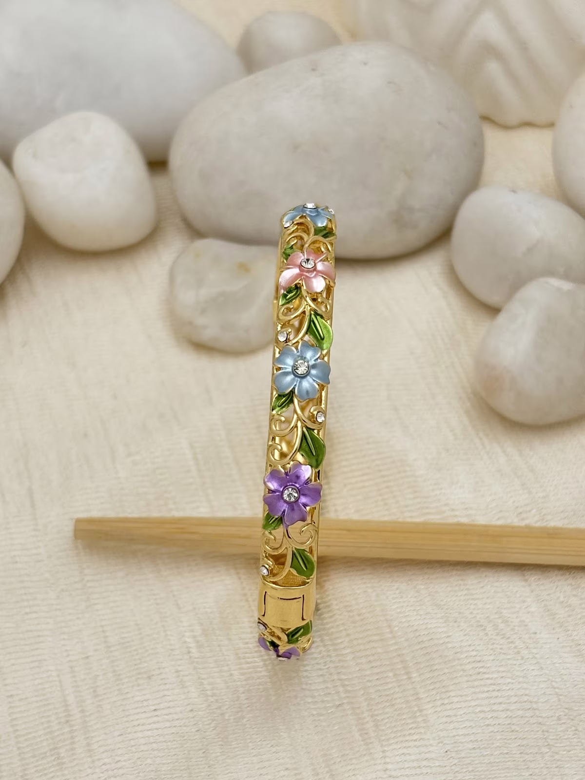 Rose Vine Bracelet – Pink