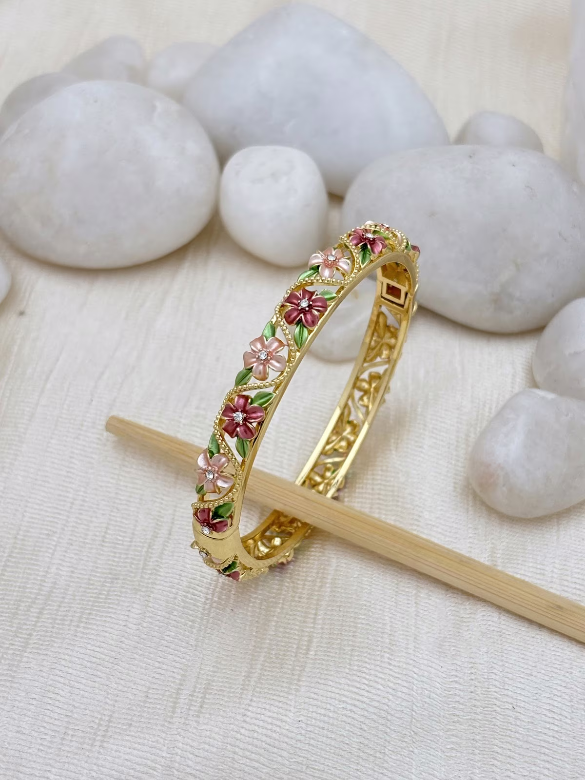 Regal Vine Bracelet – Maroon