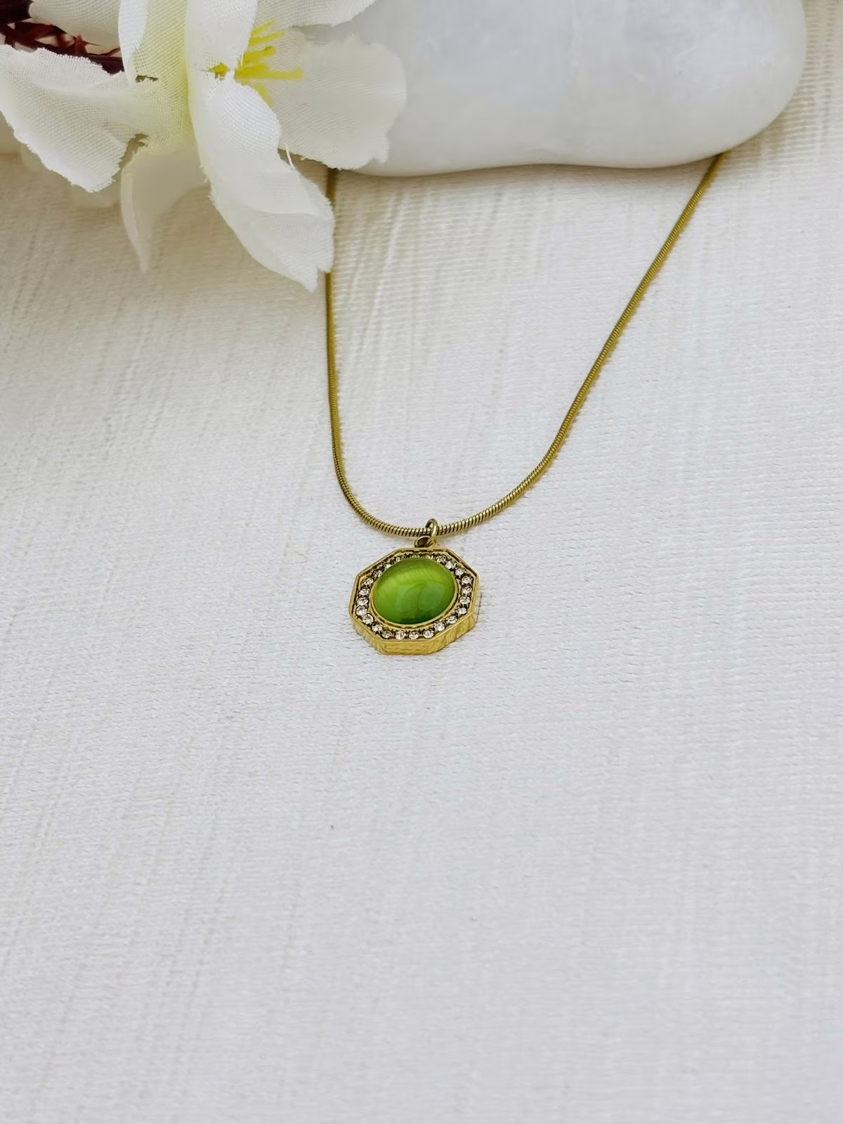 Lime Halo Charm