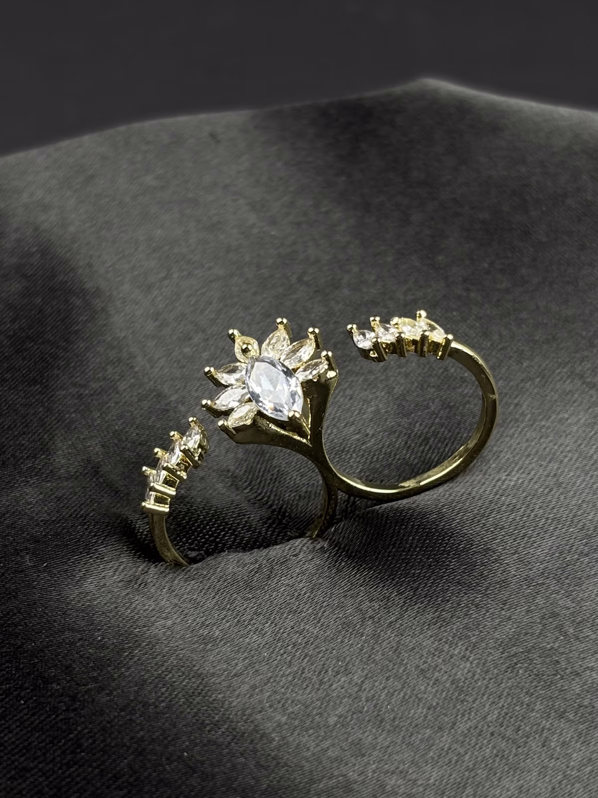 Crystal Double Finger Ring