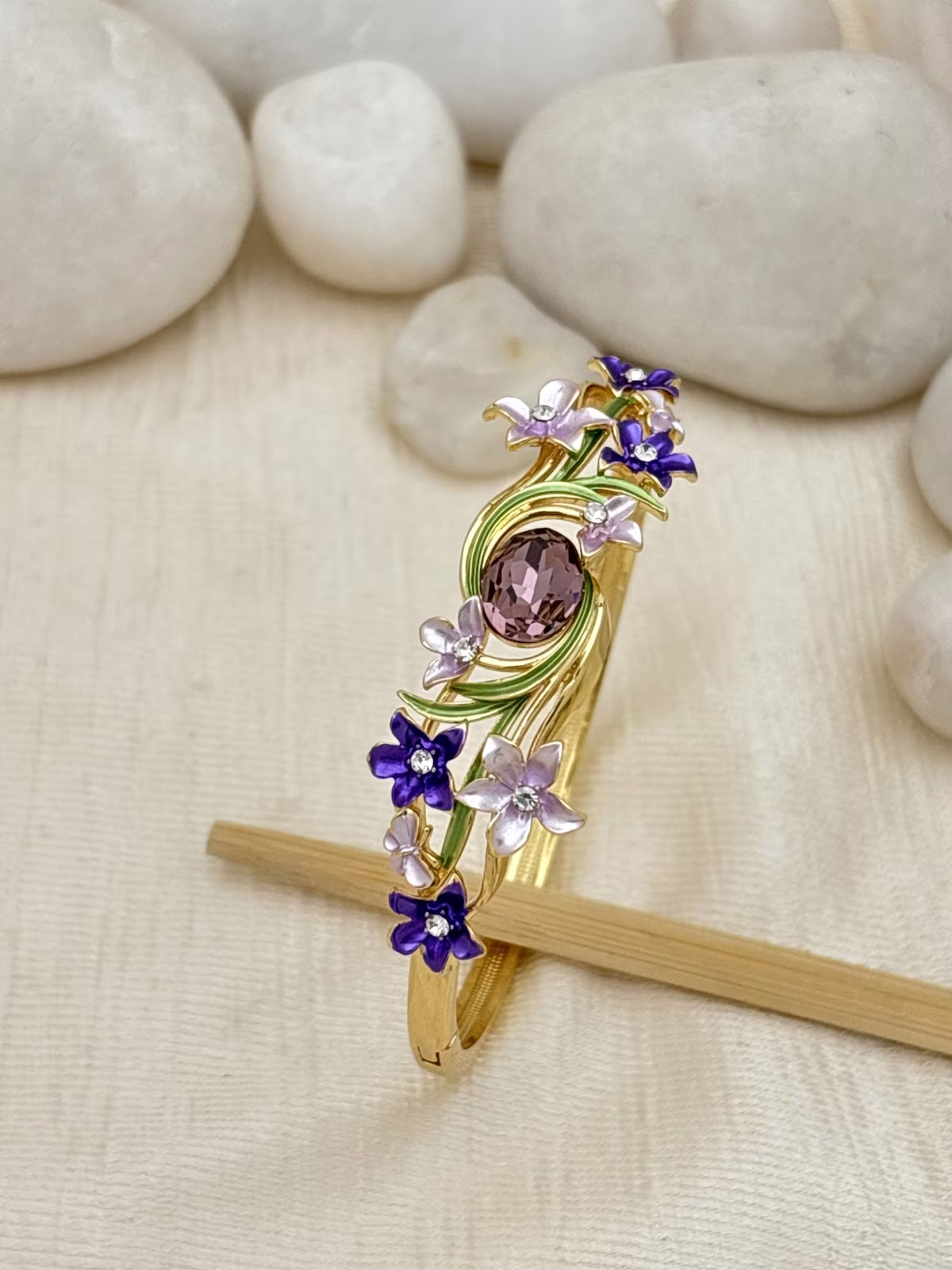 Swirl Gem Bracelet – Purple
