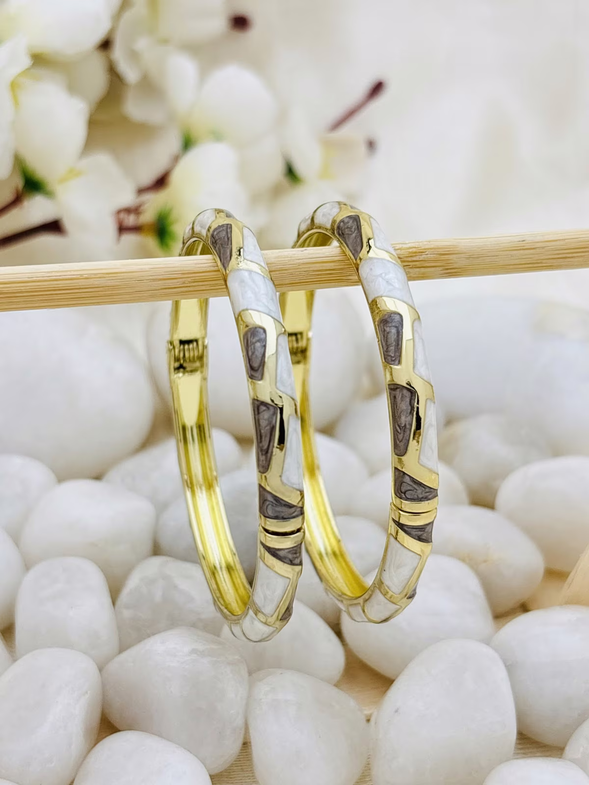 Mosaic Meenakari Kada – White-Grey