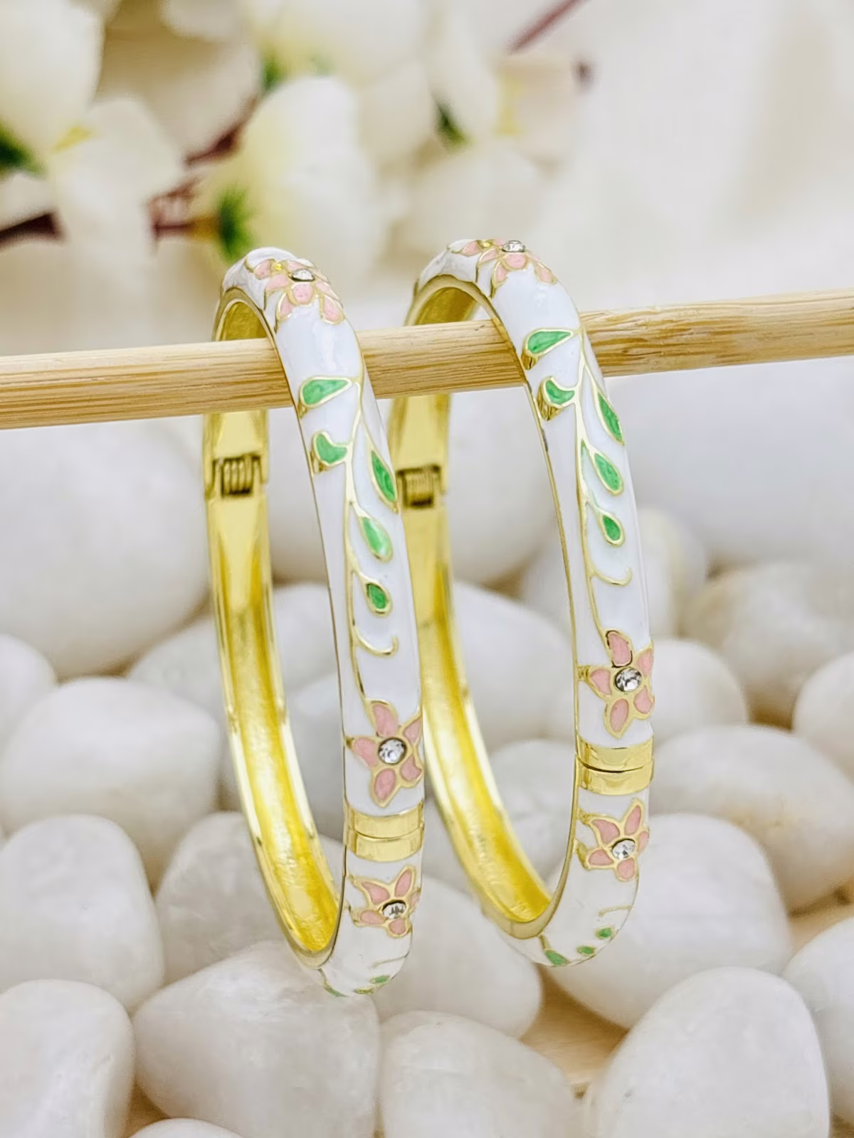 Leaf Meenakari Kada – White