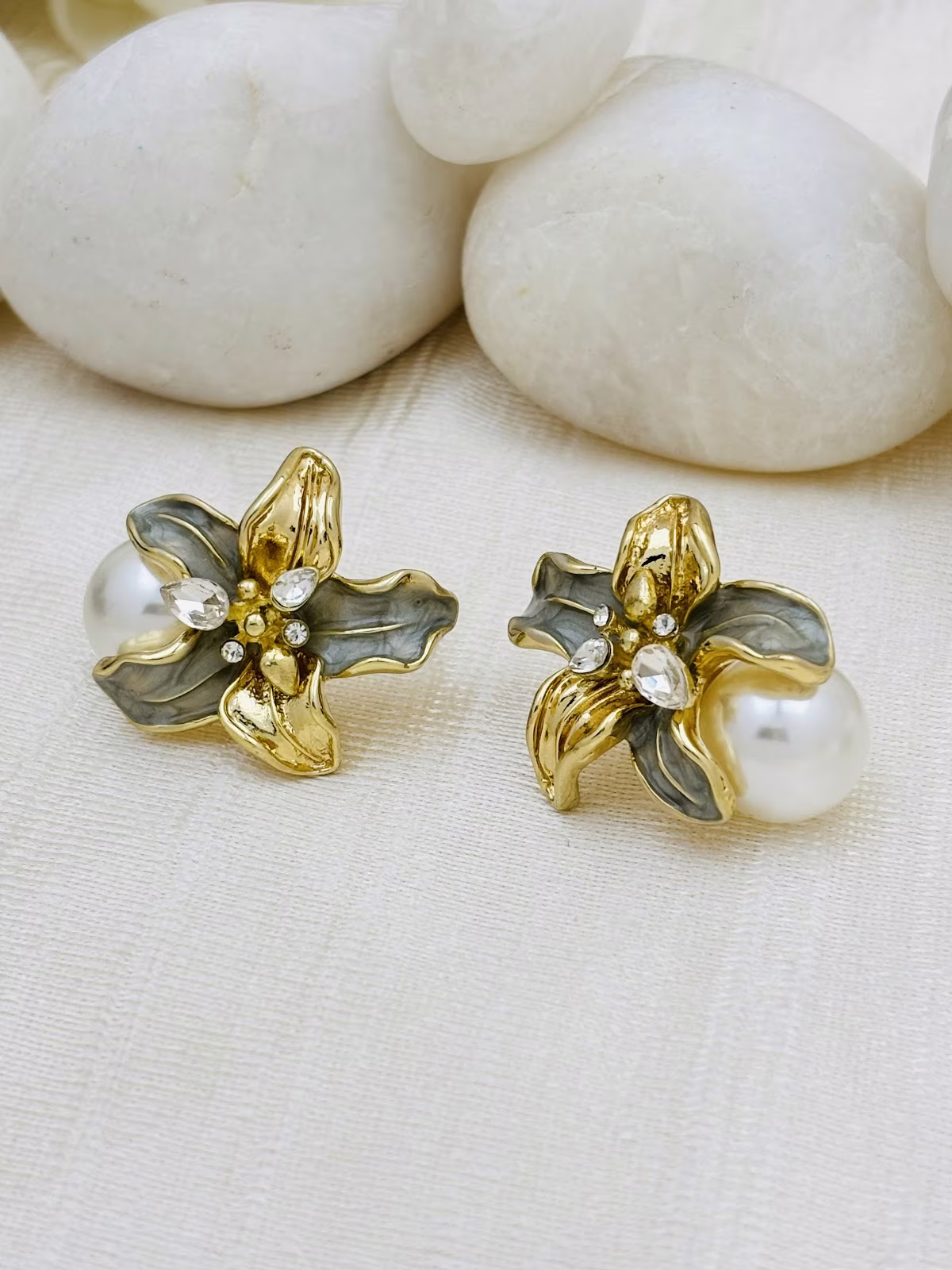 Garden Enamel Studs