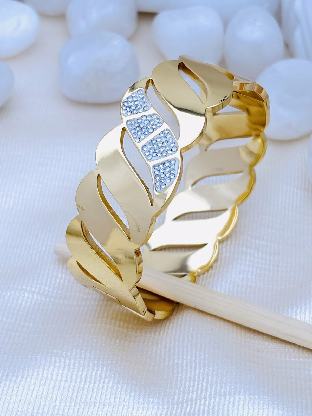 Sculpted Leaf Kada