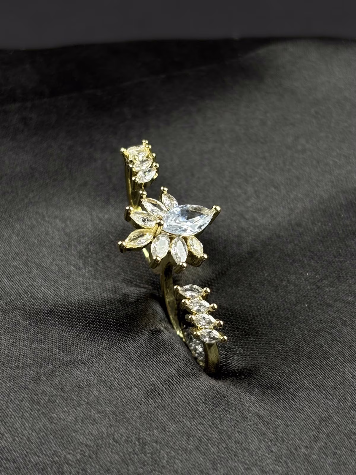 Crystal Double Finger Ring