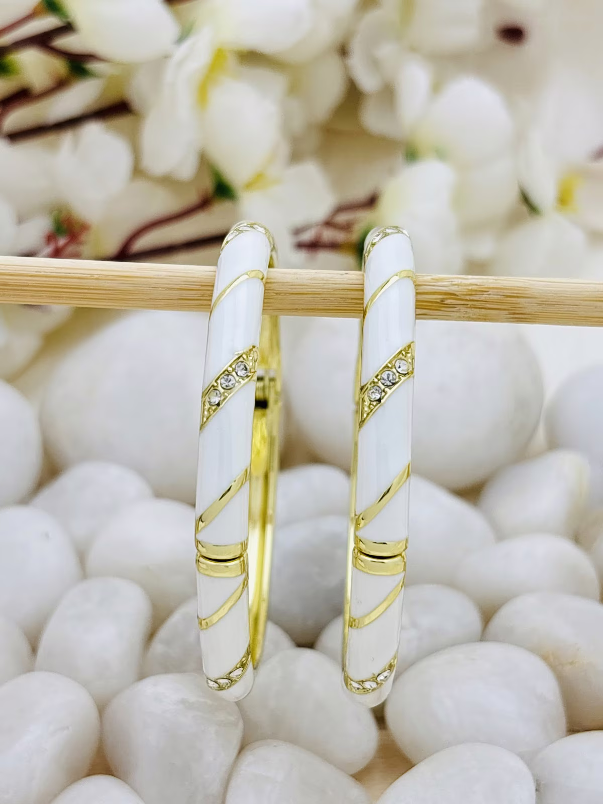 Spiral Meenakari Kada – White