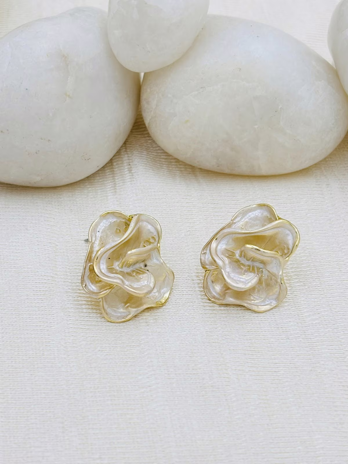 Rose Enamel Studs – Off White