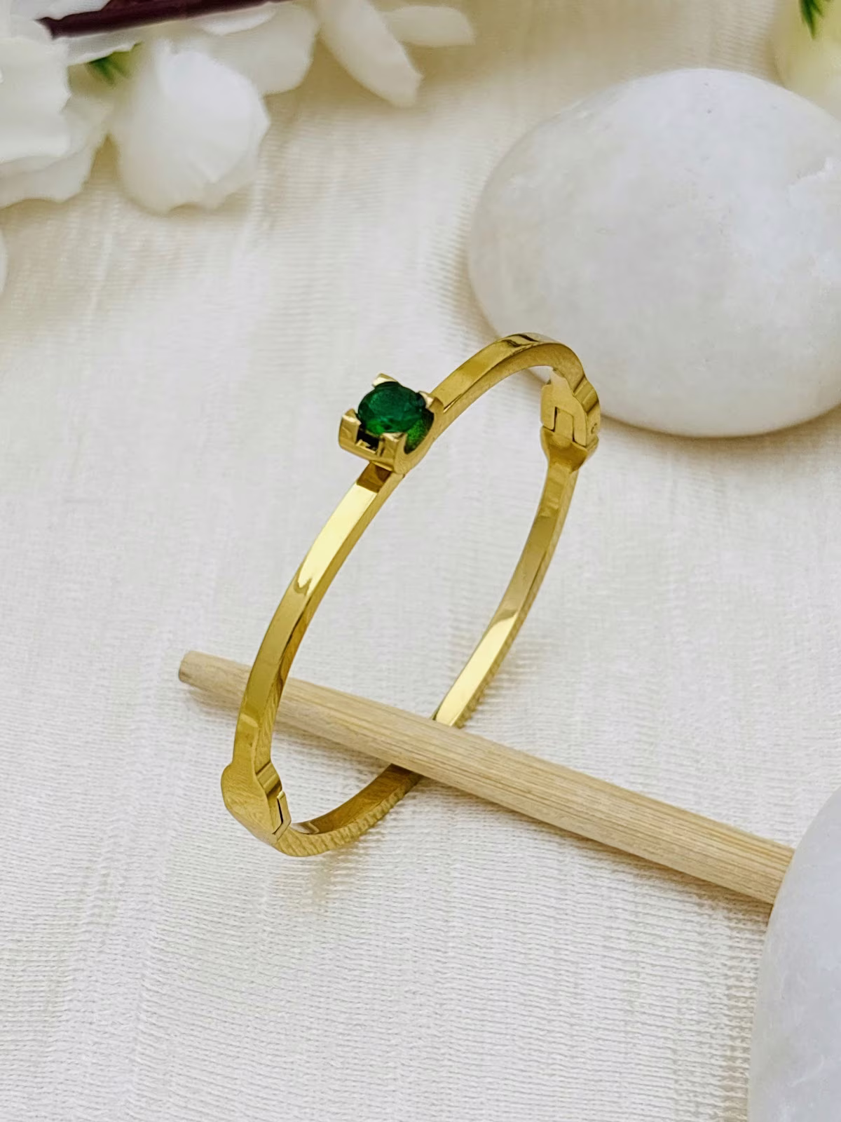 Solitaire Gem Kada
