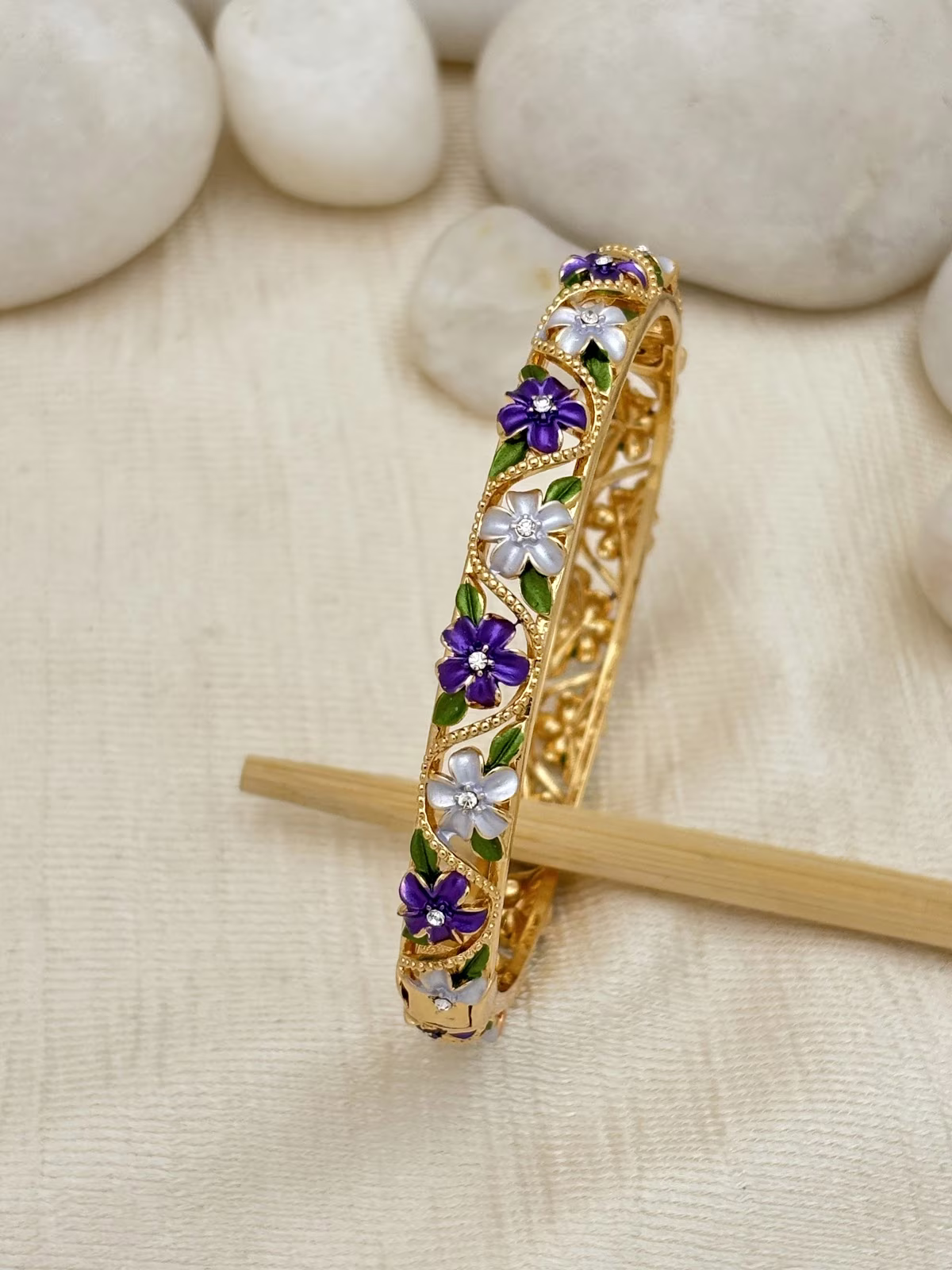 Regal Vine Bracelet