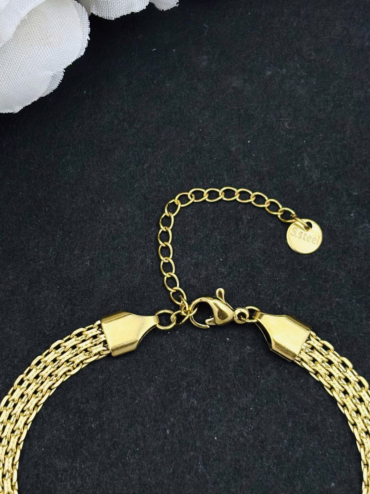 Daisy Medallion Bracelet