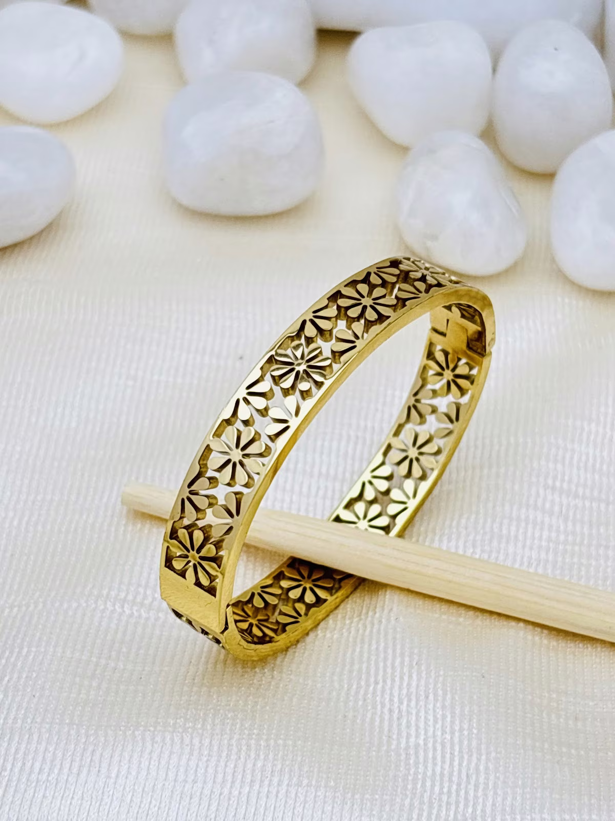 Floral Lattice Kada