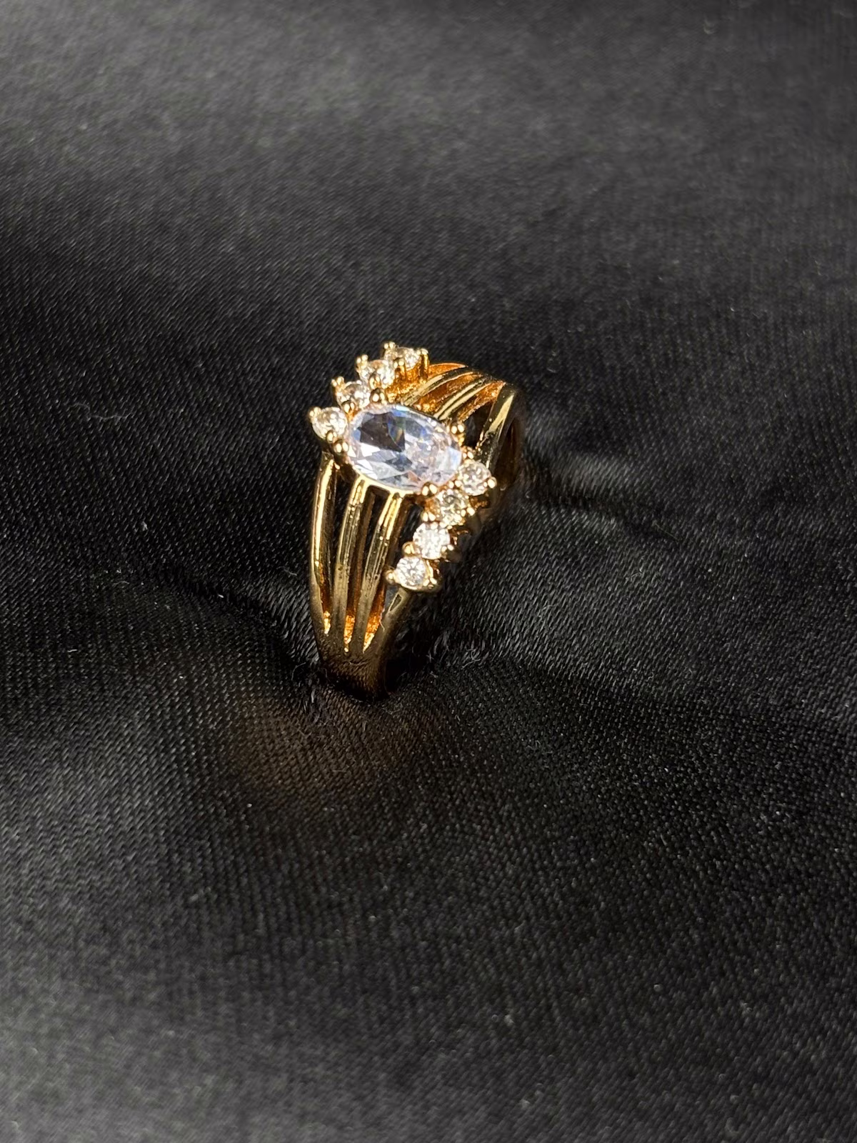 Oval Radiance Ring